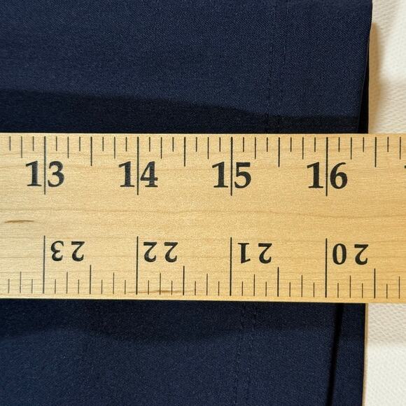 Lady Hagen Women’s Navy Golf Skort Medium Built-In Shorts Athletic 16” - Picture 10 of 10